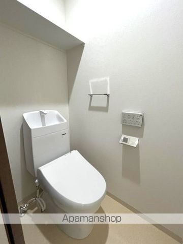 クレストの内装写真