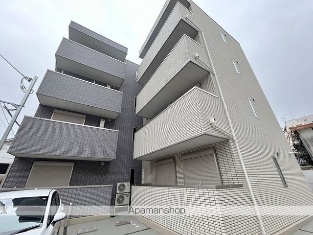トライセラコートの外観写真