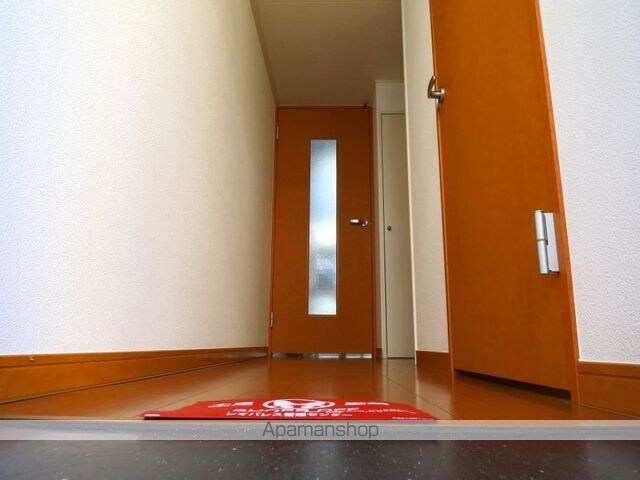 レオパレスドゥエル上用賀Ａ[1K/20.28m2]の玄関1