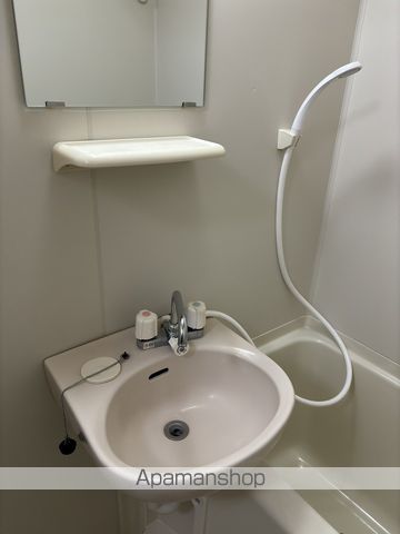 レオパレスペニーハイツIの内装写真