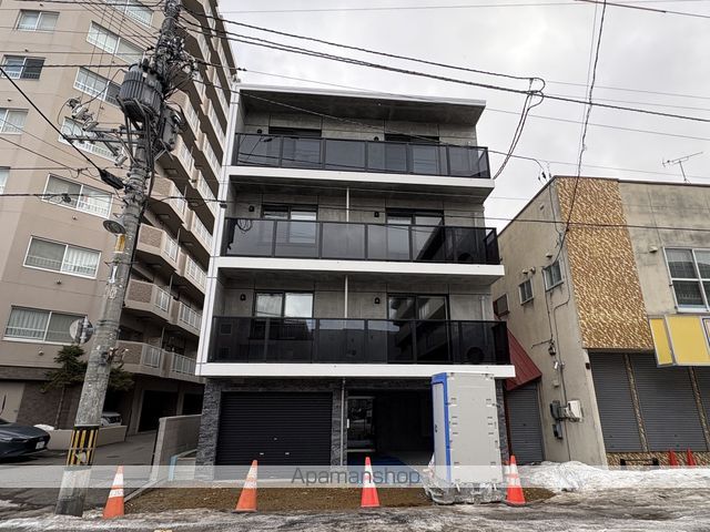 POEM南8条の外観写真