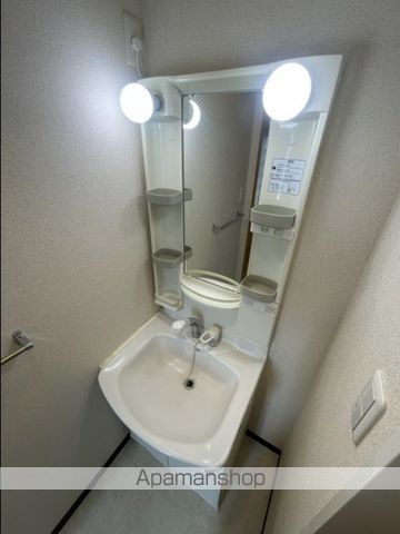 モンターニュロンド IIの内装写真
