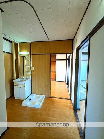 松富団地2号棟の内装写真
