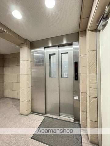 スカイコート目白台の内装写真