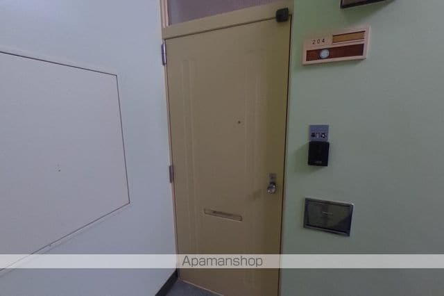 シティパレス新潟の玄関写真