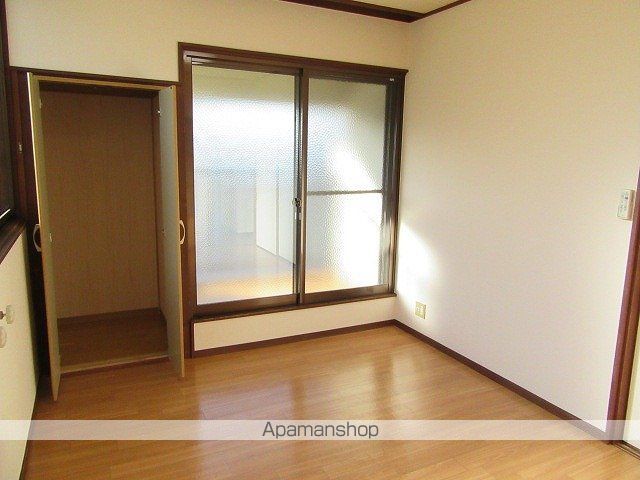 立花アパートの内装写真