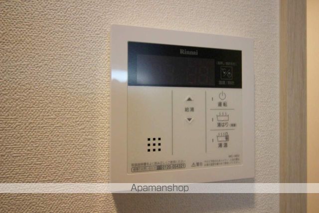 プレサンス心斎橋RAYONの内装写真