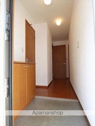 メゾンクレール　Ａ棟[2DK/48.65m2]の玄関