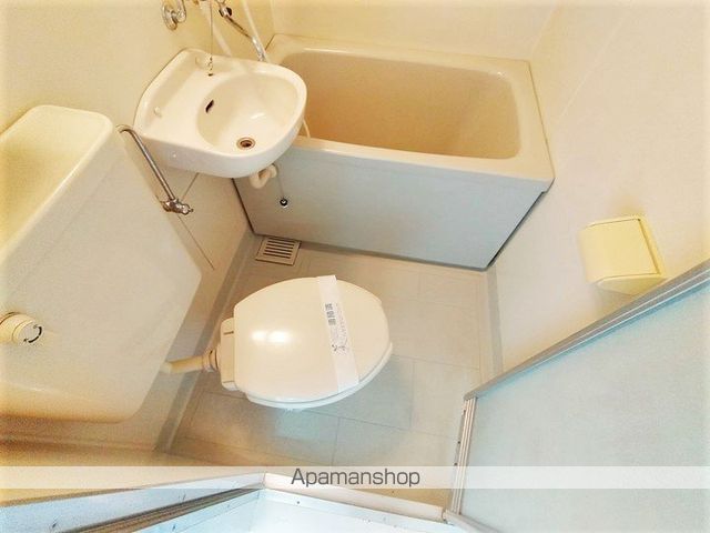 ロイヤルイーストの内装写真