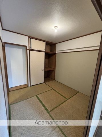 ライオンズマンション菊名第3の内装写真