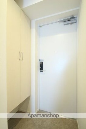 カーサヴェルデ三軒茶屋[1K/27.61m2]の玄関