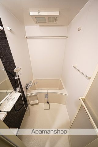 セレニテ東梅田アリエの内装写真