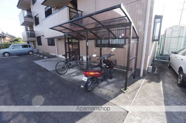 アベリアまのの玄関写真