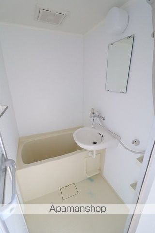 エクラフェリークの内装写真