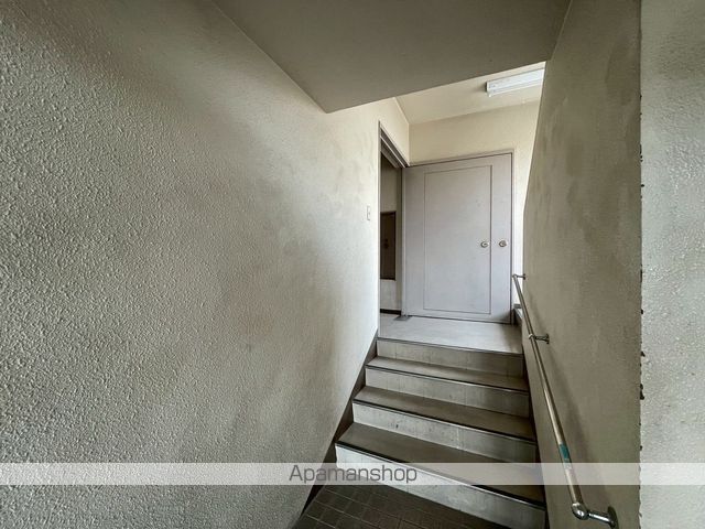 あんだマンションの玄関写真