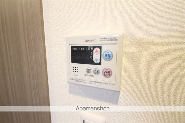 プレサンス西中島南方セレストの内装写真
