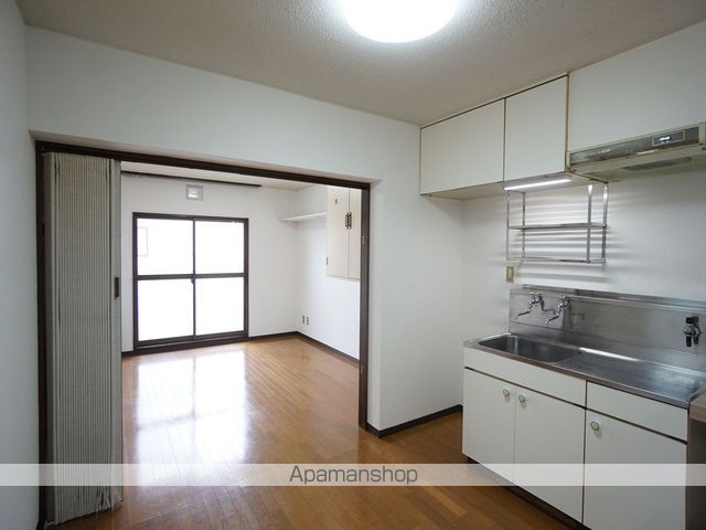 クローバーズマンション広和の内装写真