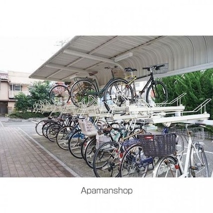 コート高橋[2DK/47.18m2]の駐車場