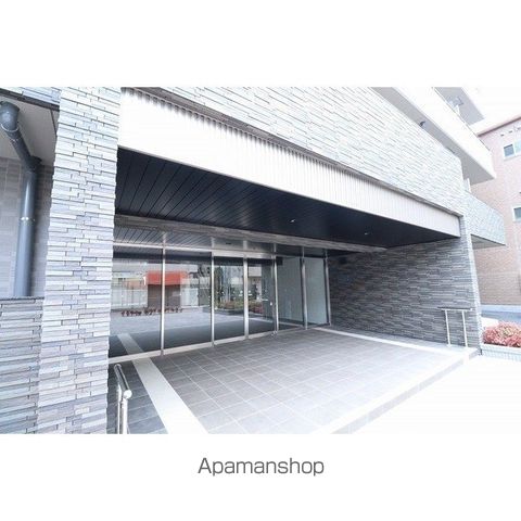 アルファコート西新井の玄関写真