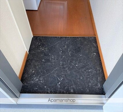 レオパレスサンロード[1K/23.18m2]の玄関