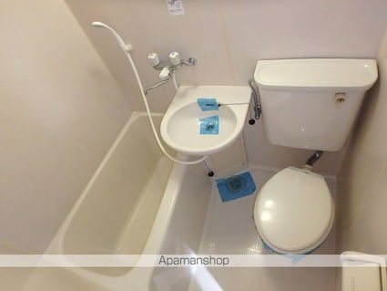 東京都狛江市西野川４丁目[1R/16m2]のバス