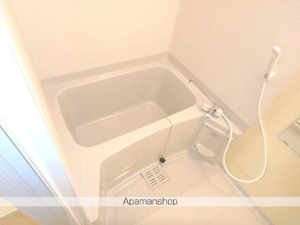 エルシャンクⅢ[1K/30.75m2]のバス