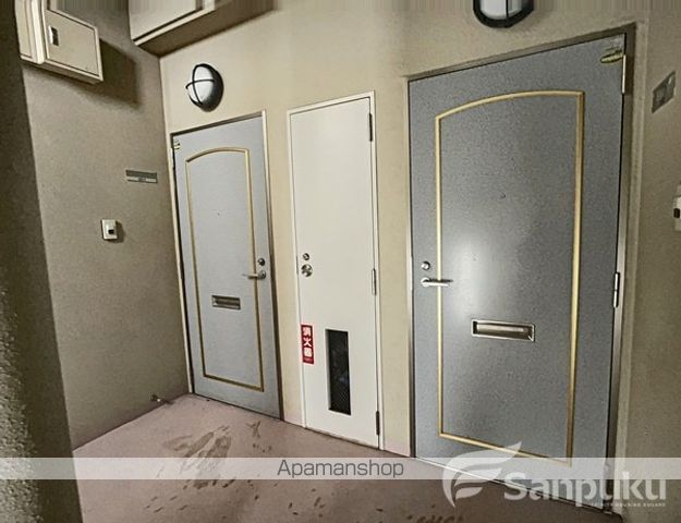 リアトリス御幸の玄関写真