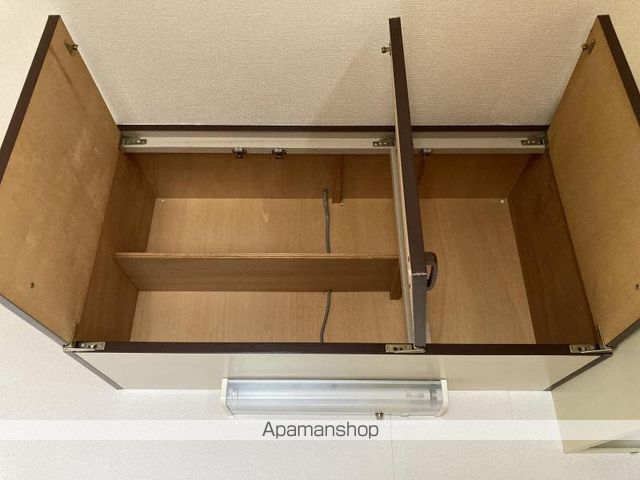 ホワイトタウン松崎Iの内装写真