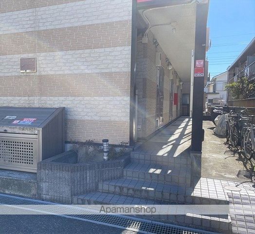 レオパレスグリーンピアの玄関写真