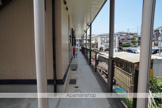 ビヨンドエミネンスA棟の玄関写真