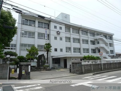 アルト雄郡　西棟[1R/22.9m2]の周辺4