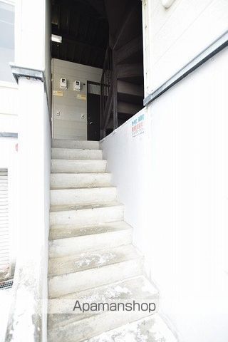 プラザイン396の玄関写真