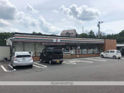 ＥＡＳＴ[2LDK/62.4m2]の周辺4