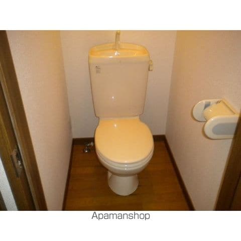 アンプルール ブワ BONの内装写真