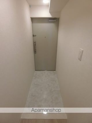 ＲＹＯＧＯＫＵ　ＳＴＡＴＩＯＮ　ＲＥＳＩＤＥＮＣＥ[1DK/40.44m2]の玄関