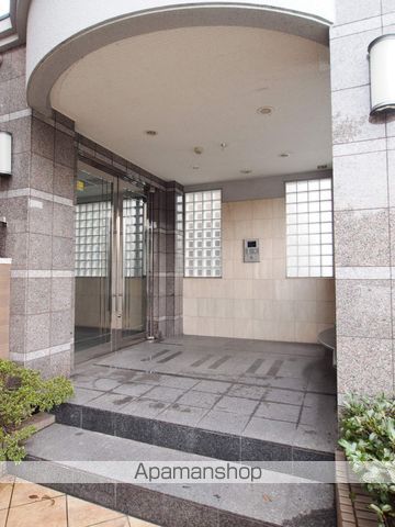 クレール新知の玄関写真