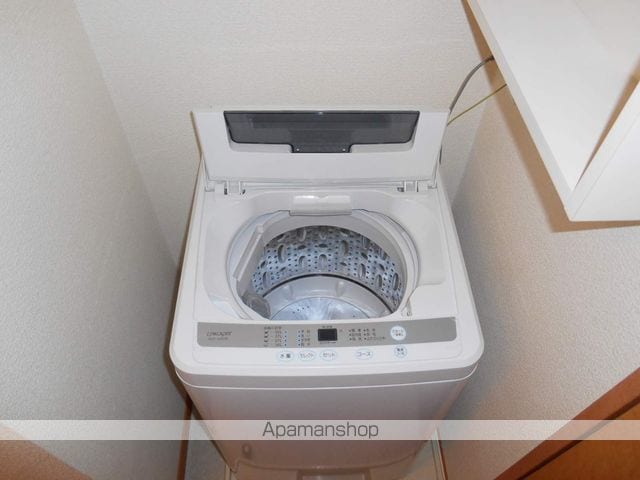 レオパレスメゾネット島の内装写真
