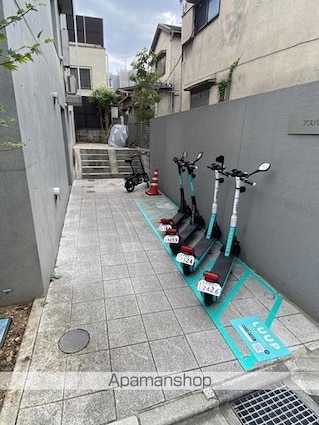 アスパイア新宿[1R/15.06m2]のエントランス2