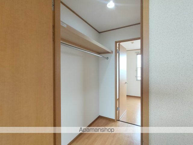 EST30の内装写真