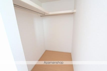 クレストールＫⅢ[2LDK/57.21m2]の収納