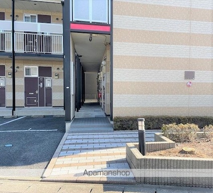 レオパレスオアゾＢ[1K/19.87m2]のエントランス