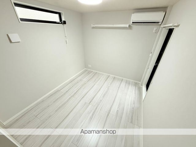 グラシアスコート荒本の内装写真
