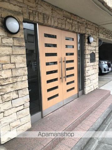 メインステージ鵜の木駅前の玄関写真