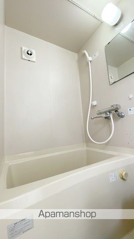 レクサス神田の内装写真