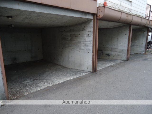 グランディール学園前の外観写真