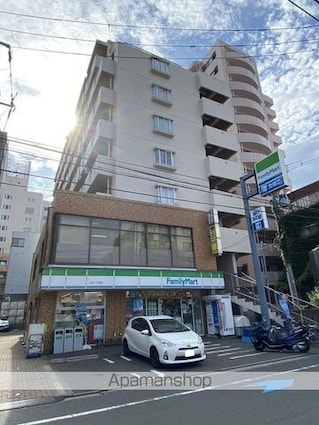 エグゼクティブ上杉[1K/27.2m2]の外観1