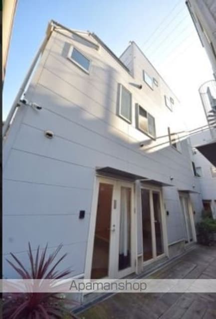 Ｌｅｓ　Ｔｏｕｒｔｅｒｅａｕｘ[1SLDK/49.05m2]の外観1