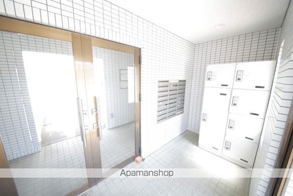 ホワイトレジデンス[1K/23.3m2]のロビー1