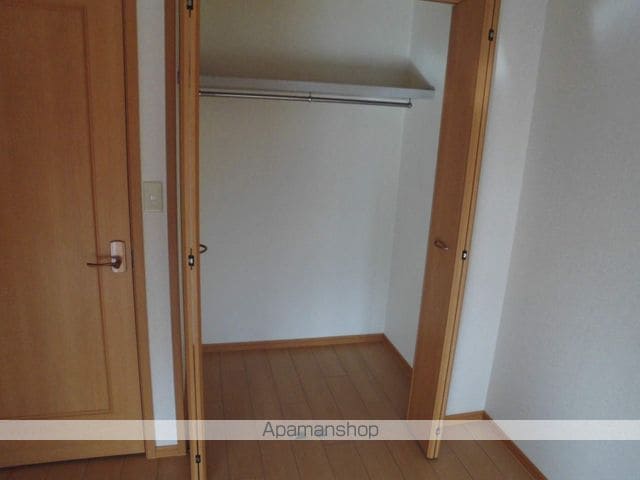 ゾーナ ブローテの内装写真