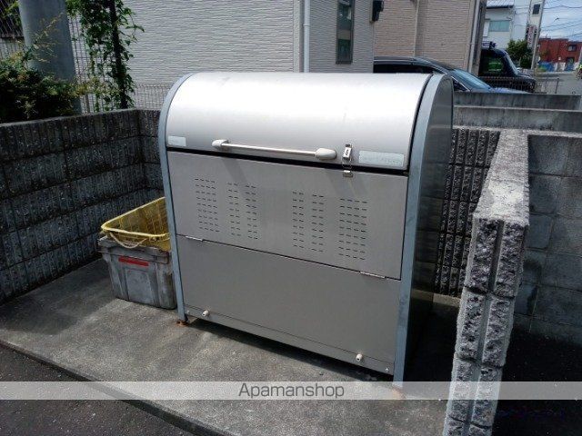 レオパレスあおばの外観写真